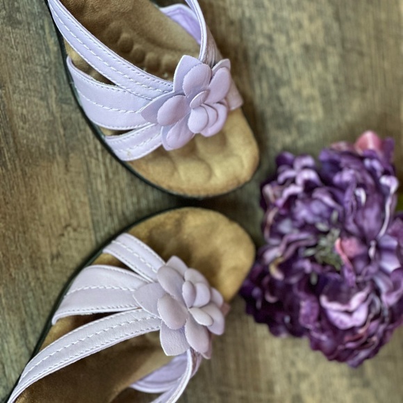 Walking Cradles Slip on Sandals Periwinkle Lavendar Size 7N - Picture 11 of 12